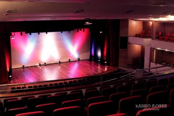 teatro-ucs-conbraf-01